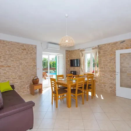 Mit Pool Nationalpark Krka Holiday home